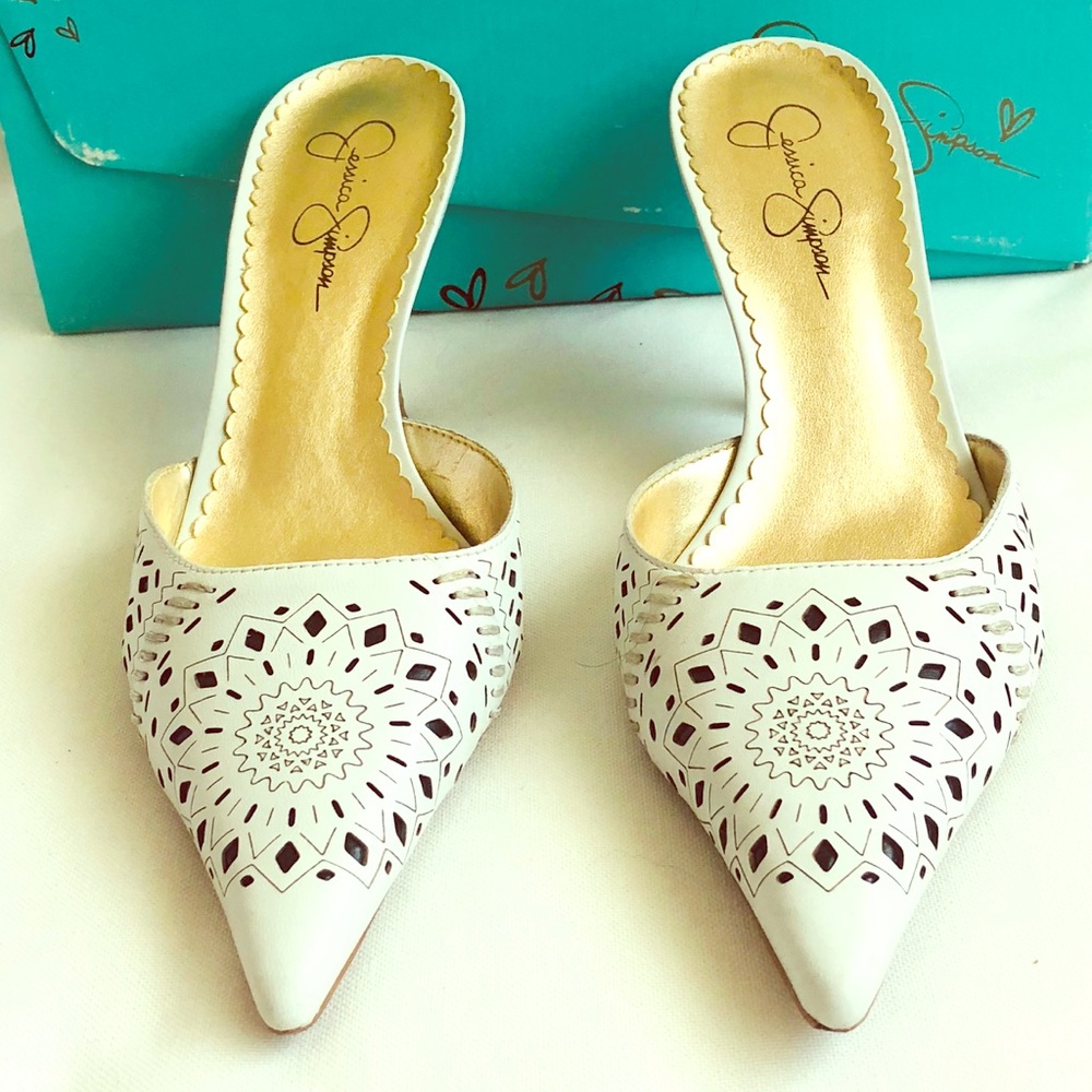 Jessica Simpson women shoes 8 1/2 pointy toe